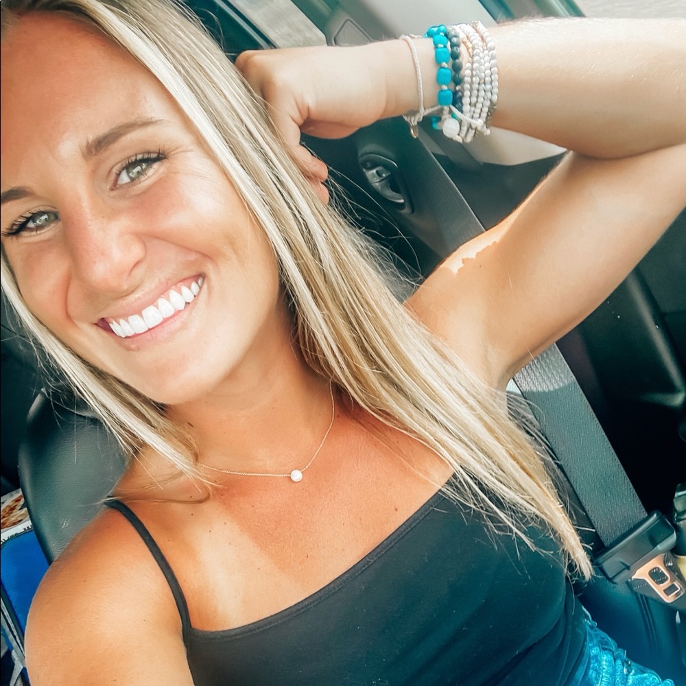 Meet your Posher, Shelby